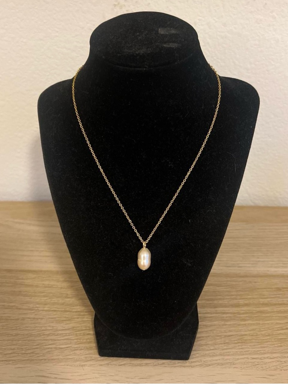 Freshwater Pink Pearl Pendant Necklace - Picture 2 of 5